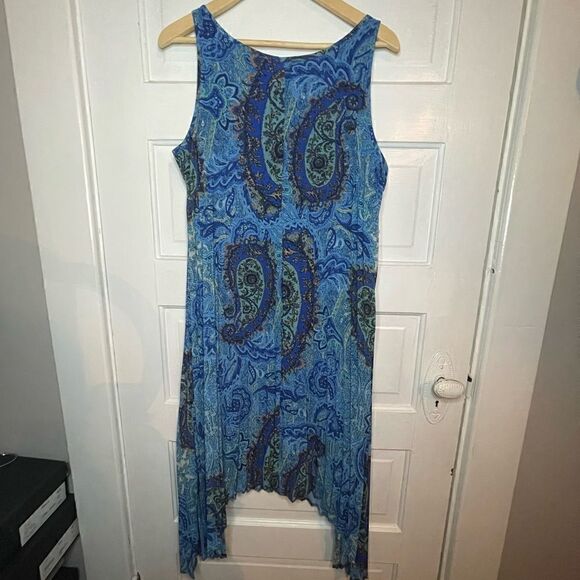 Spense Accordian Style Sleeveless Handkerchief Dress - Picture 10 of 12